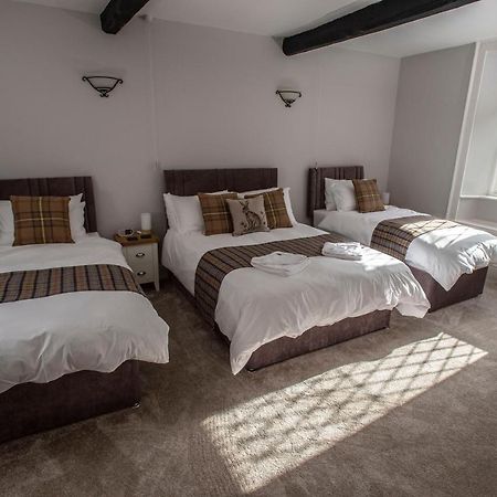 The Berwyn Arms Hotell Corwen Eksteriør bilde
