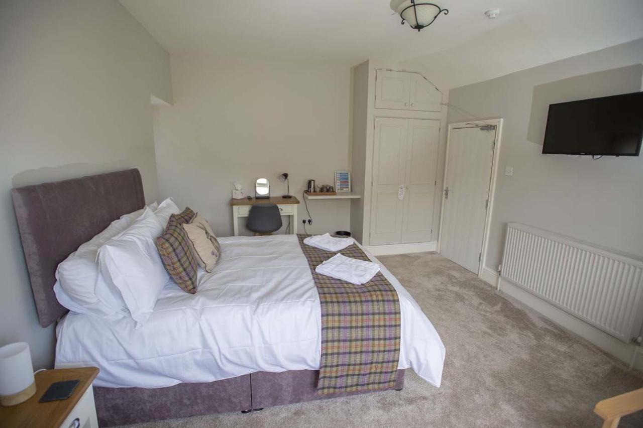 The Berwyn Arms Hotell Corwen Eksteriør bilde
